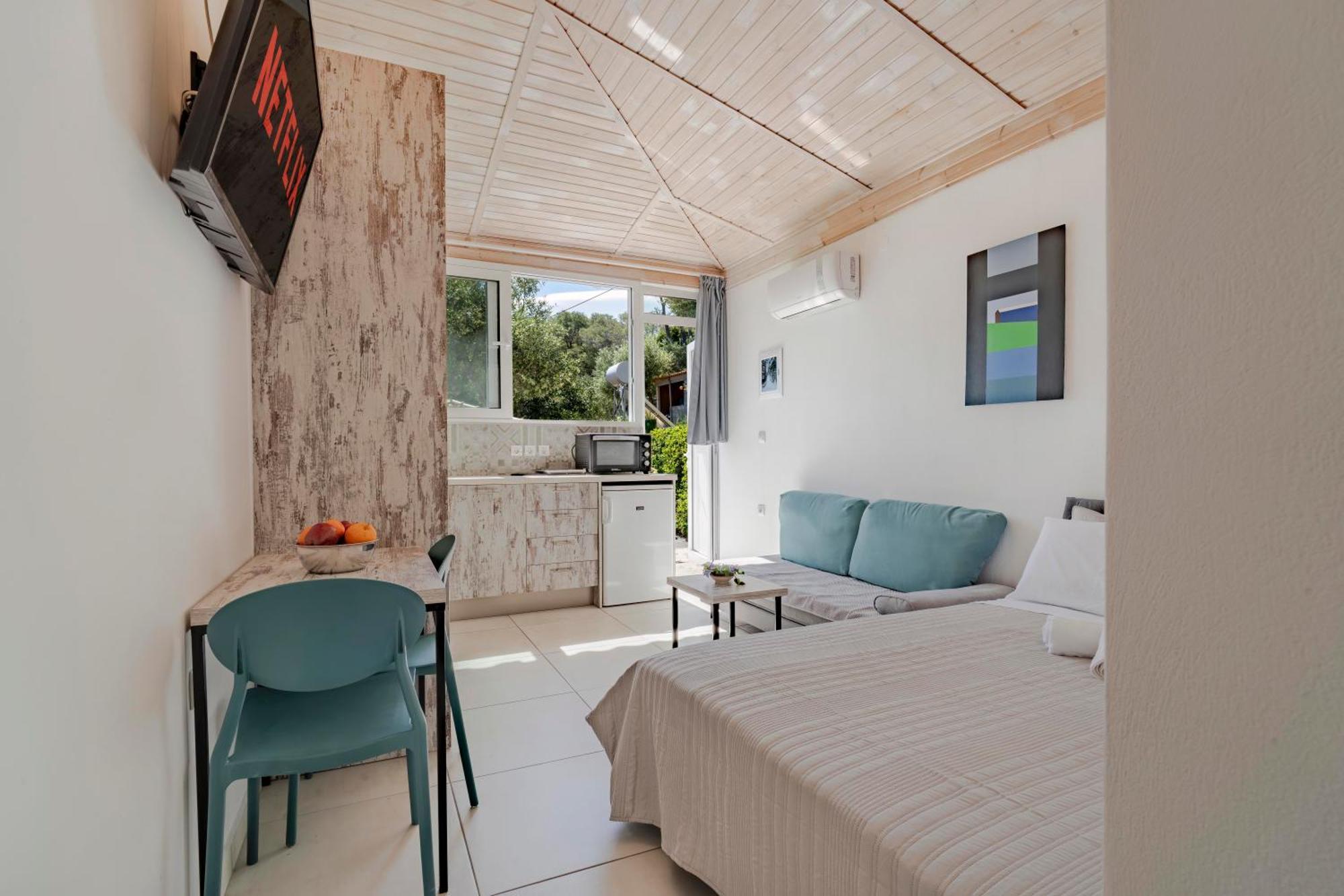 Rafaela'S Sea View House Lägenhet Agios Nikolaos Exteriör bild