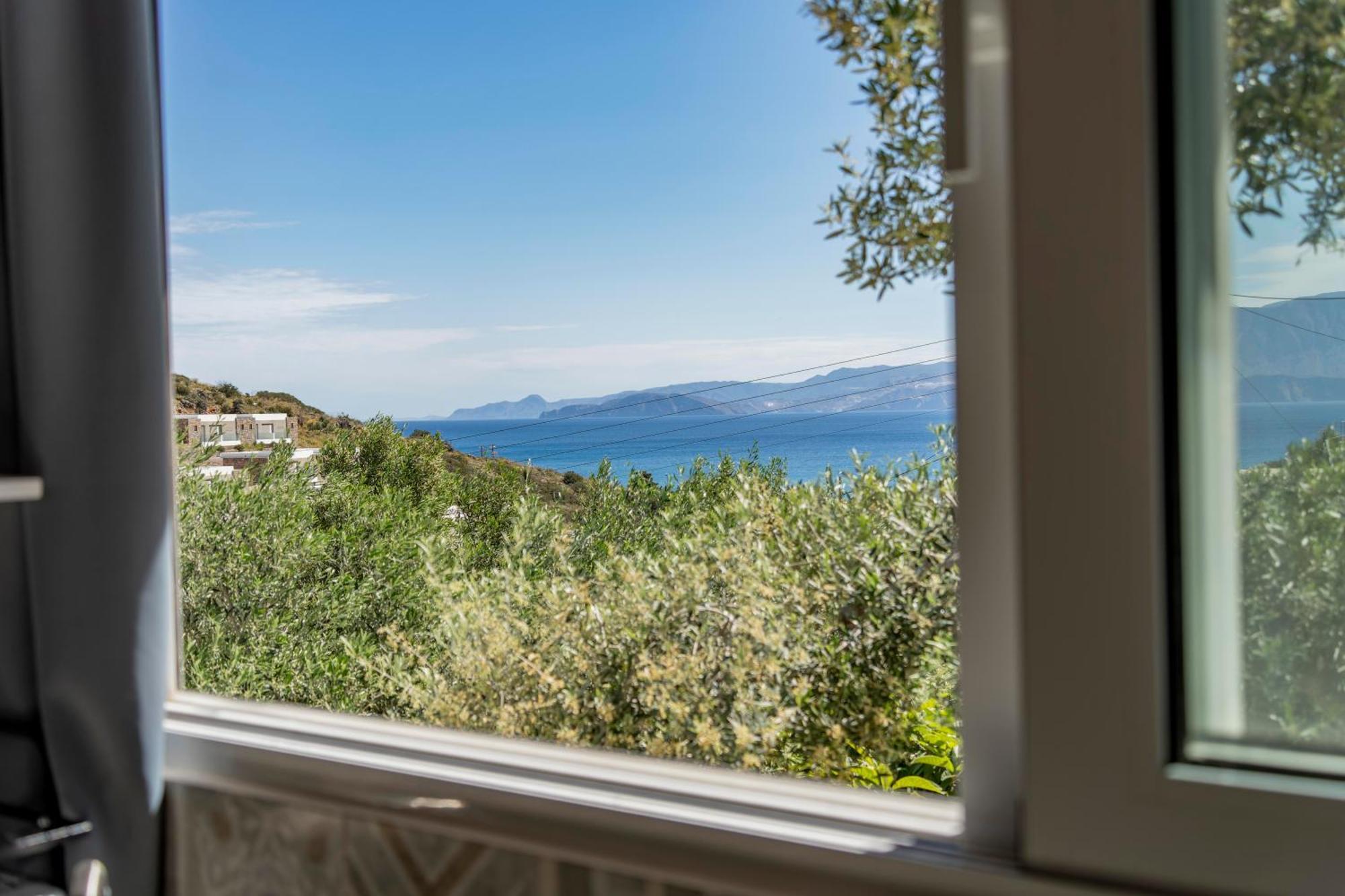 Rafaela'S Sea View House Lägenhet Agios Nikolaos Exteriör bild